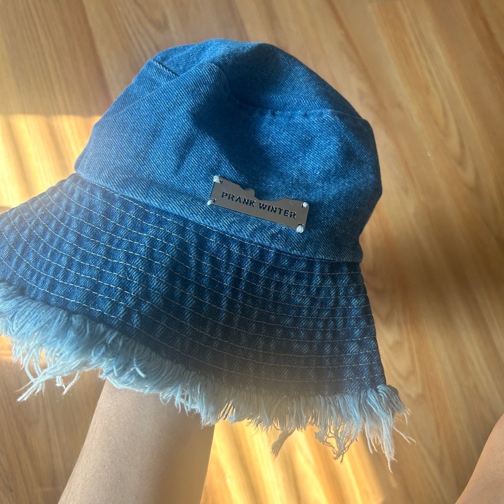Denim bucket hat